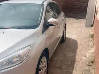Gebraucht Ford Focus Trend 101 PS (74 kW) 2015 Andere farben Kleinwagen