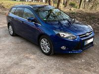 Gebraucht Ford Focus 125 PS (91 kW) 2014 Blau Kombi