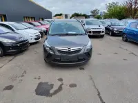 Gebraucht Opel Zafira Tourer Edition 140 PS (102 kW) 2012 Grau Van / Kleinbus