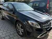 Gebraucht Mercedes GLA200 156 PS (114 kW) 2018 Schwarz SUV