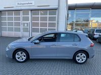 Gebraucht VW Golf VIII R 116 PS (85 kW) 2024 Grau (mondsteingrau) Limousine