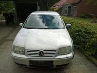 Gebraucht VW Bora 137 PS (100 kW) 1999 Silber metallic Limousine