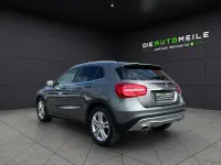 Gebraucht Mercedes GLA200 136 PS (100 kW) 2014 Grau SUV