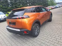 Gebraucht Peugeot 2008 Active 131 PS (96 kW) 2022 Orange SUV