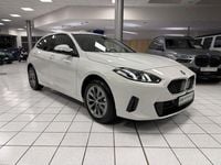 Neu BMW 116 122 PS (89 kW) 2025 Alpinweiss iii Kleinwagen