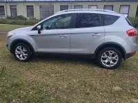 Usado Ford Kuga 136 HP (100 kW) 2009 Prateado SUV