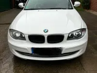 Gebraucht BMW 116 121 PS (88 kW) 2011 Weiß Kleinwagen