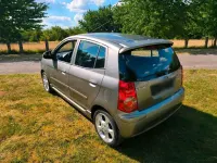 Gebraucht Kia Picanto 65 PS (47 kW) 2008 Silber Kleinwagen