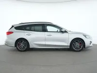 Gebraucht Ford Focus ST-Line 125 PS (91 kW) 2021 Polarsilber Kombi