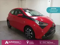 Gebraucht Toyota Aygo Team 72 PS (52 kW) 2021 Rot Kleinwagen