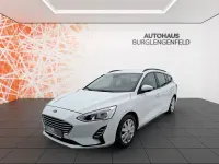 Gebraucht Ford Focus Trend 125 PS (91 kW) 2018 Weiß Limousine