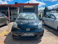 Gebraucht Toyota Aygo 68 PS (50 kW) 2012 Schwarz Kleinwagen