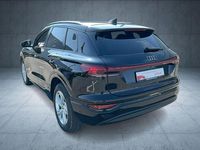 Gebraucht Audi Q6 e-tron Performance 225 kW (306 PS) 2024 Mythosschwarz metallic SUV