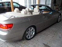 Gebraucht BMW 330 Cabriolet Performance 231 PS (169 kW) 2008 Platinbronze Cabrio