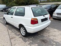 Gebraucht VW Golf III 90 PS (66 kW) 1996 Weiß Kleinwagen
