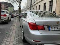 Gebraucht BMW 730 245 PS (180 kW) 2009 Grau Limousine