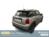 Usata Mini Cooper SE Essential 135 kW (184 CV) 2023 Argento Utilitaria