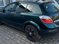 Gebraucht Opel Astra 90 PS (66 kW) 2005 Grün Limousine
