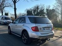 Gebraucht Mercedes ML320 224 PS (164 kW) 2008 Silber SUV