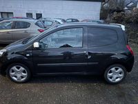 Gebraucht Renault Twingo Dynamique 75 PS (55 kW) 2013 Schwarz Kleinwagen