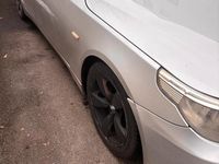 Gebraucht BMW 530 231 PS (169 kW) 2005 Silber Kombi