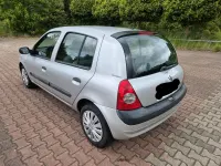 Gebraucht Renault Clio 58 PS (42 kW) 2005 Silber Kleinwagen