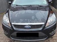 Gebraucht Ford Focus 100 PS (73 kW) 2009 Schwarz Kleinwagen
