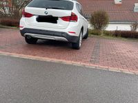 Gebraucht BMW X1 143 PS (105 kW) 2012 Weiß SUV