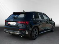 Gebraucht Audi S3 Ambiente 310 PS (228 kW) 2023 Mythosschwarz (metallic) Limousine