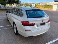 Gebraucht BMW 520 190 PS (139 kW) 2016 Weiß Kombi