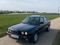 Gebraucht BMW 316 102 PS (75 kW) 1990 Blau Limousine