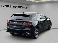Neu Kia Ceed 140 PS (102 kW) 2025 Schwarz Kleinwagen