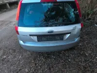 Usata Ford Fiesta 70 CV (51 kW) 2001 Grigio Utilitaria