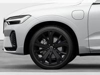 Neu Volvo XC60 Plus 310 PS (228 kW) 2026 Weiß (crystal white / metallic) SUV