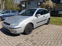Gebraucht Ford Focus 101 PS (74 kW) 2002 Silber Kleinwagen