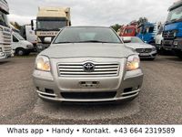 Gebraucht Toyota Avensis T2 116 PS (85 kW) 2004 Silber Limousine