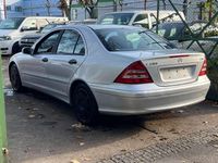 Gebraucht Mercedes C200 122 PS (89 kW) 2007 Iridiumsilber  metalliclack Limousine