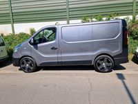 Gebraucht Renault Trafic 90 PS (66 kW) 2015 Grau Van / Kleinbus