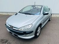 gebraucht Peugeot 206 CC 1.6 Platinum *Alufelgen* Leder *TÜV 11.25* 3.Hand