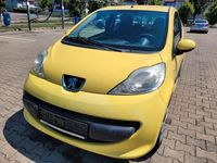 Gebraucht Peugeot 107 Filou 68 PS (50 kW) 2006 Gelb Kleinwagen