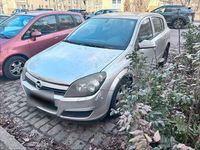 Gebraucht Opel Astra 105 PS (77 kW) 2005 Silber Limousine
