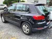 Gebraucht VW Tiguan Trendline 122 PS (89 kW) 2012 Deep black perleffekt SUV