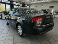 Gebraucht Audi A4 140 PS (102 kW) 2007 Tiefgrãœn perleffekt Limousine