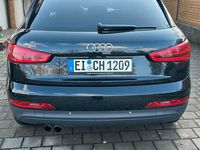 Gebraucht Audi Q3 Ambiente 140 PS (102 kW) 2013 Schwarz SUV