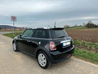 gebraucht Mini Cooper R56, Volllederausstattung, autom. Klimaanl., Sports.