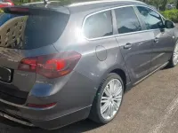 Gebraucht Opel Astra 180 PS (132 kW) 2011 Silber Kombi