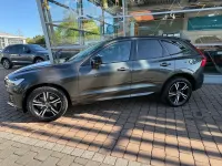 Gebraucht Volvo XC60 R-Design 197 PS (144 kW) 2021 Pine grey / metallic SUV
