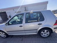 Gebraucht VW Golf IV 105 PS (77 kW) 2000 Silber Kleinwagen
