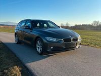 Gebraucht BMW 320 184 PS (135 kW) 2012 Grau Kombi