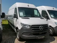 Gebraucht Mercedes Sprinter 170 PS (125 kW) 2025 Weiß Van